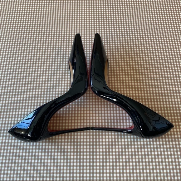 Christian Loubutine Iriza Patent Open-Side Red Sole Pumps. Size 39 - Picture 6 of 16